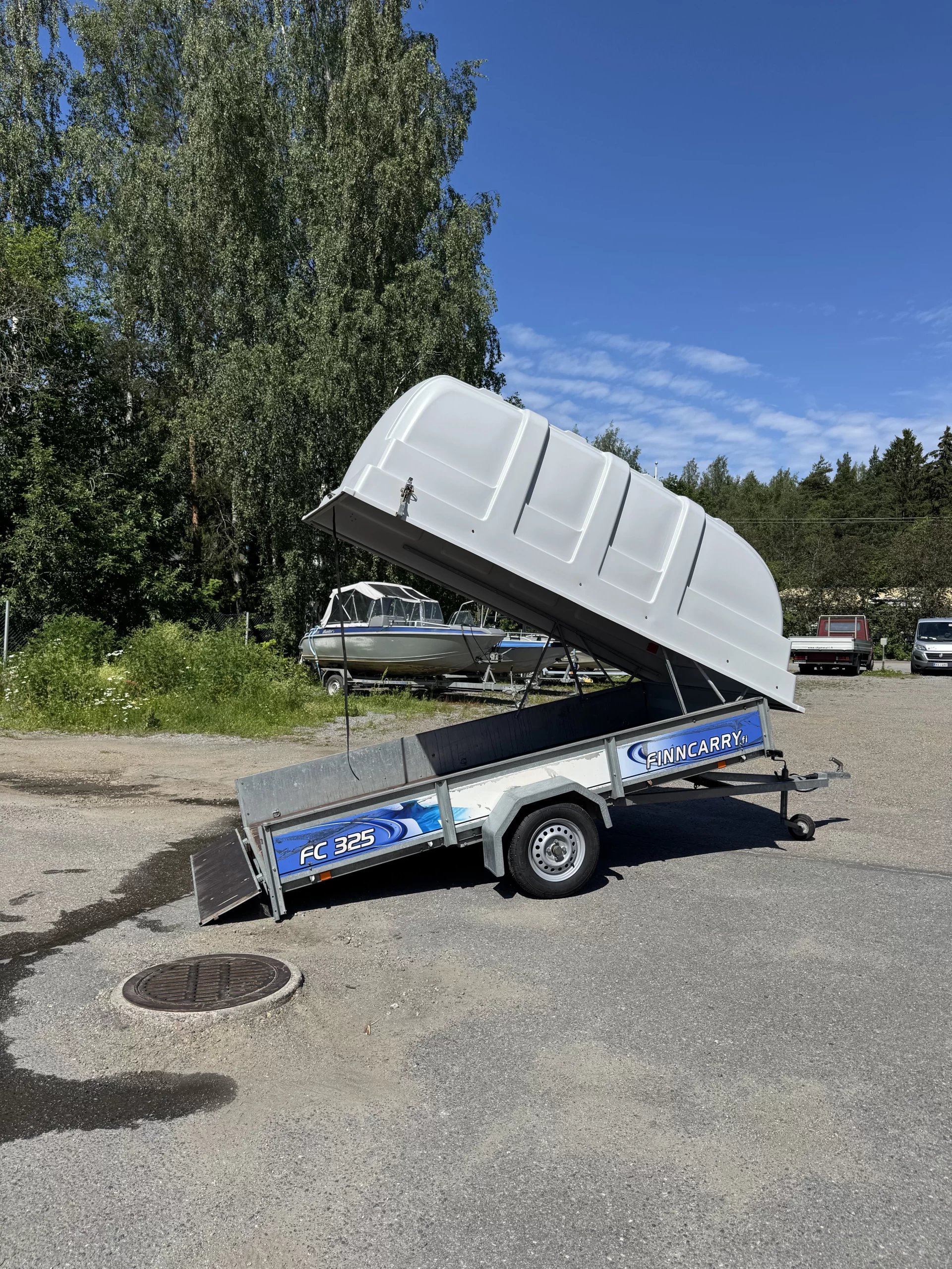 Kippaavan kuomukärryn vuokraus Valkeakoski
